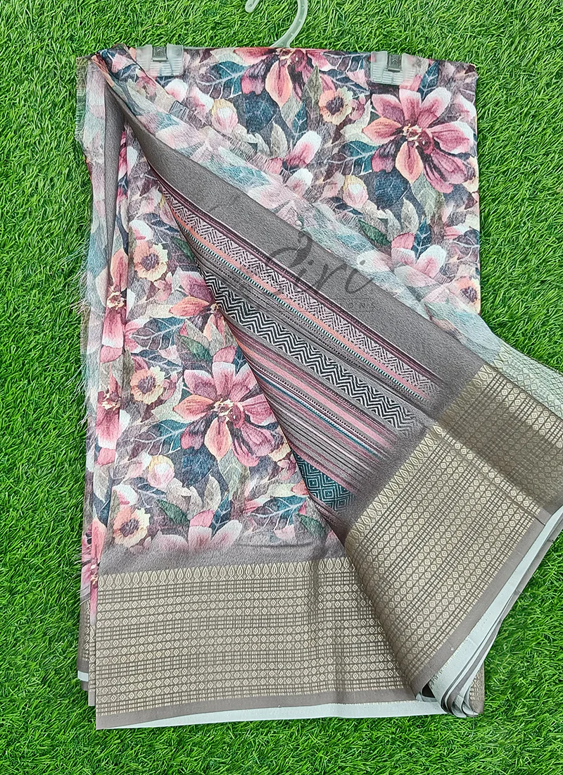 Lovely Digital Print Moss Georgette Saree - Image 3